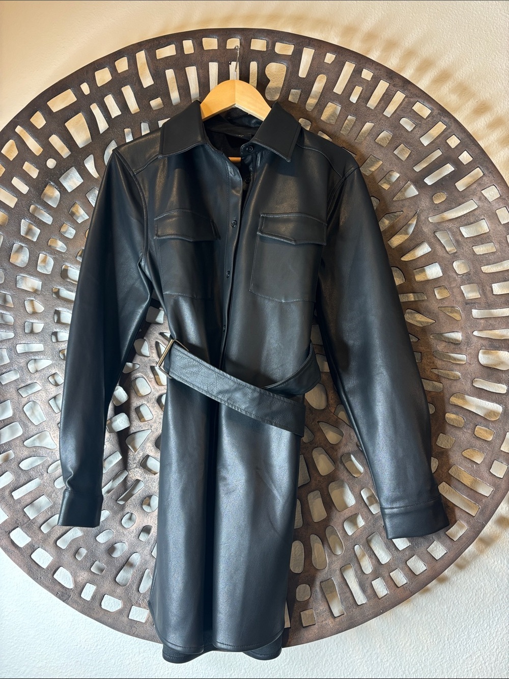 🖤 Black Faux Leather Belted Shirt Dress Midi Long Sleeve Medium Vici 💙